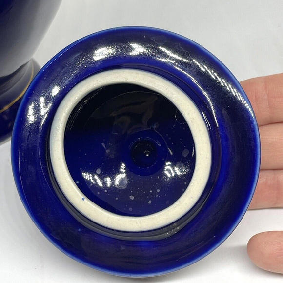 Vintage‎ Japanese Ginger Jar Urn with Lid Cobalt Blue Floral 8.5" - Picture 8 of 9